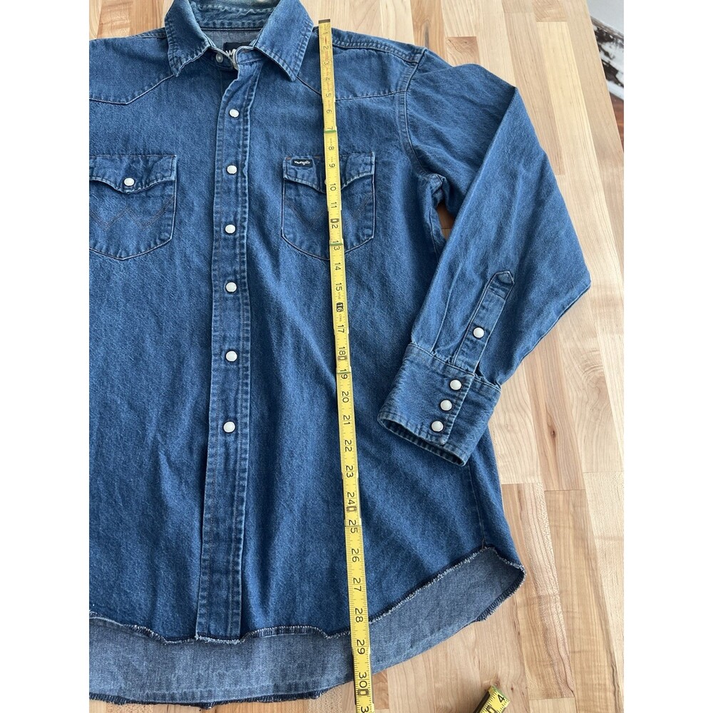 Wrangler Long Sleeve Dark Wash Denim Snap Work Shirt Western Cowboy Vintage XL - Picture 3 of 6